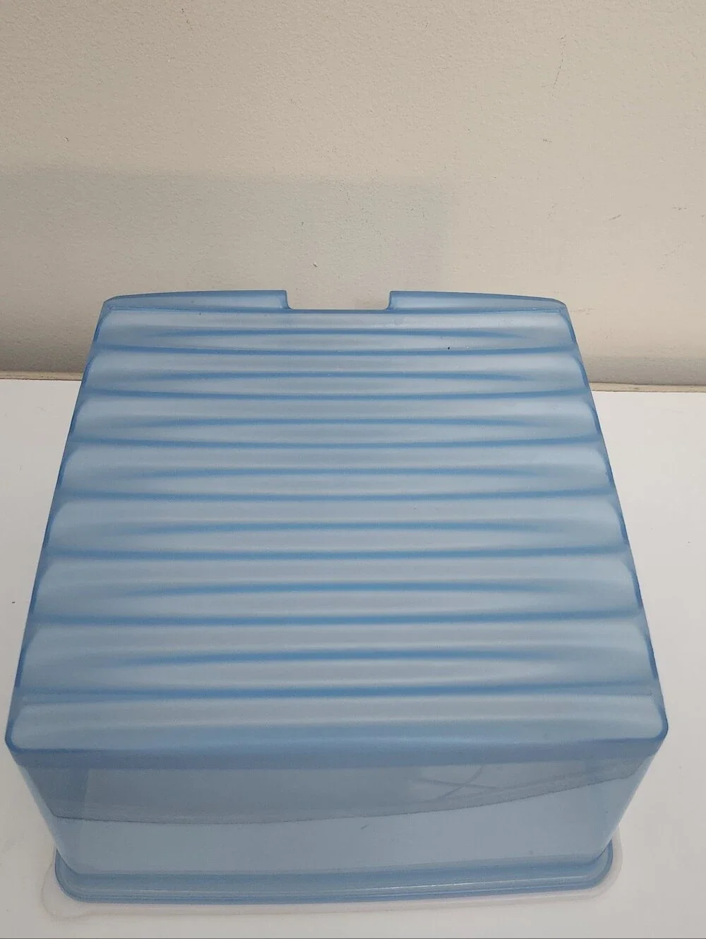 Tupperware FridgeSmart Container Produce Storage Vent System Blue  9